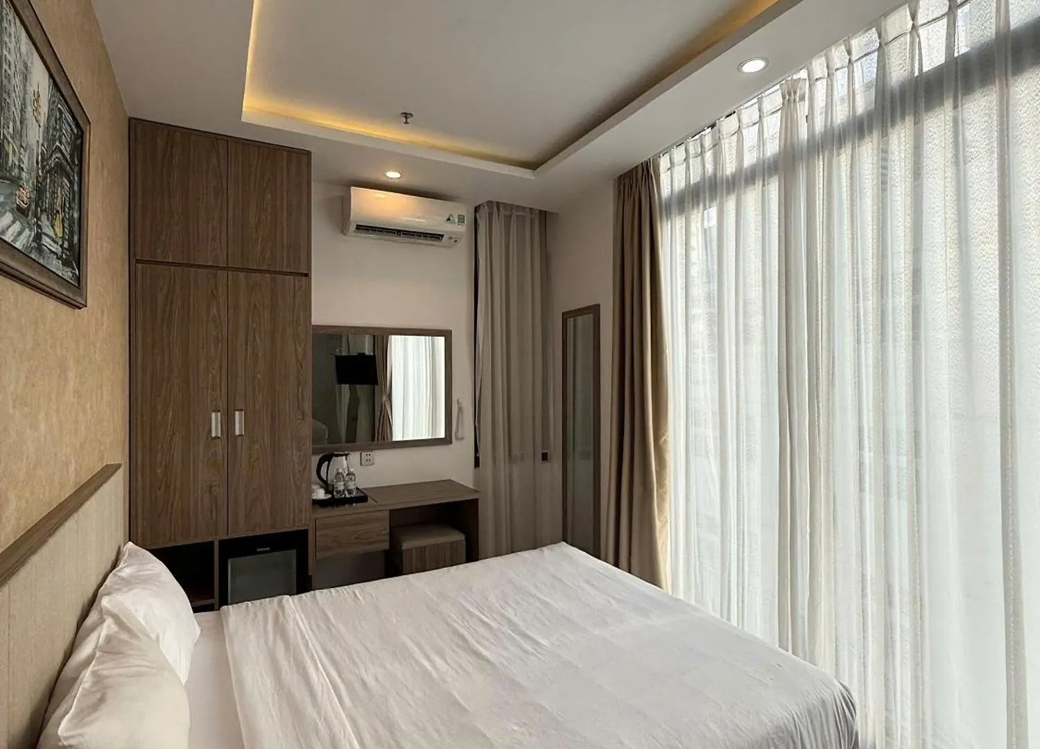 Angel Hotel Нячанг