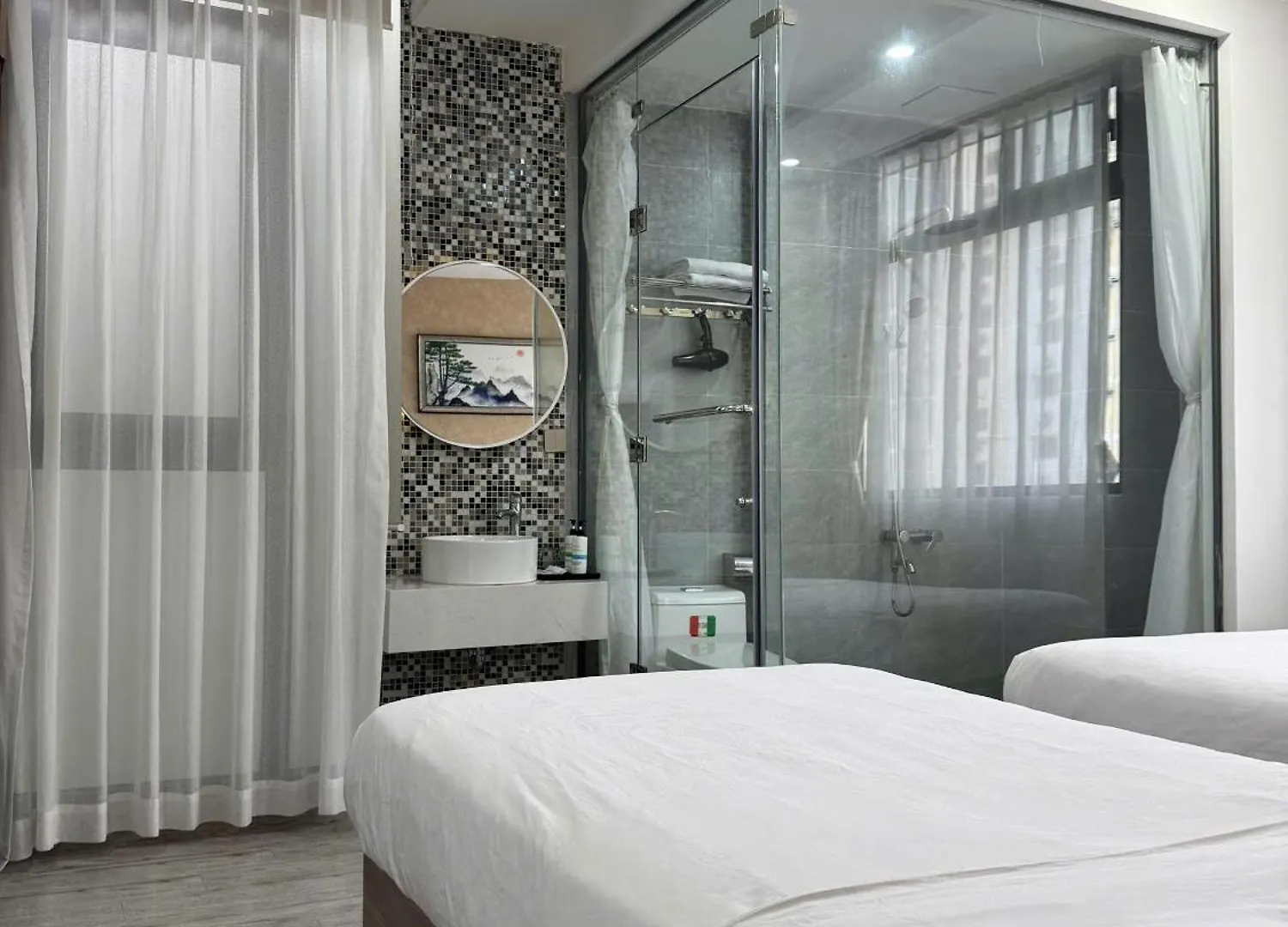 Angel Hotel Нячанг