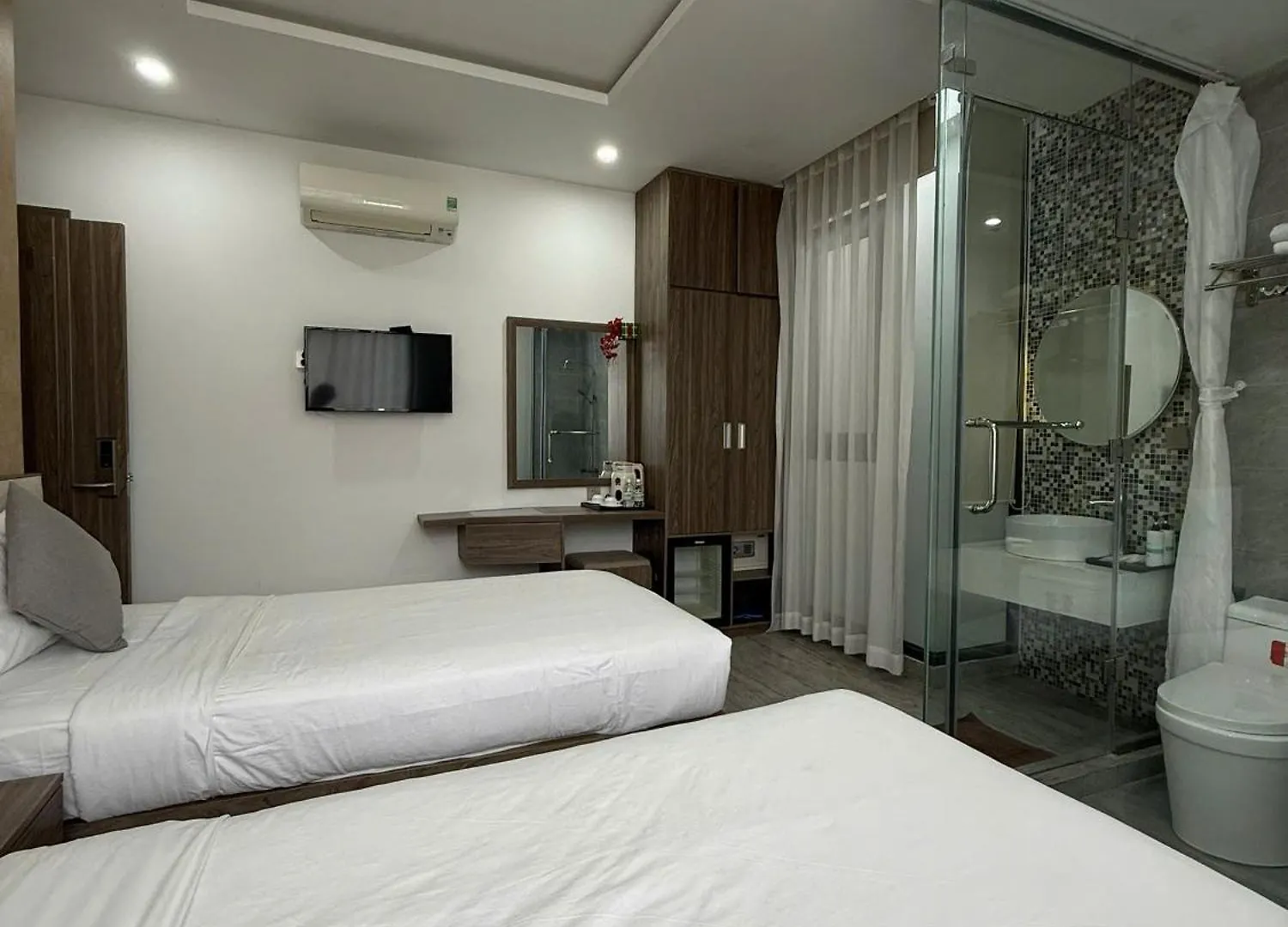 Angel Hotel Нячанг