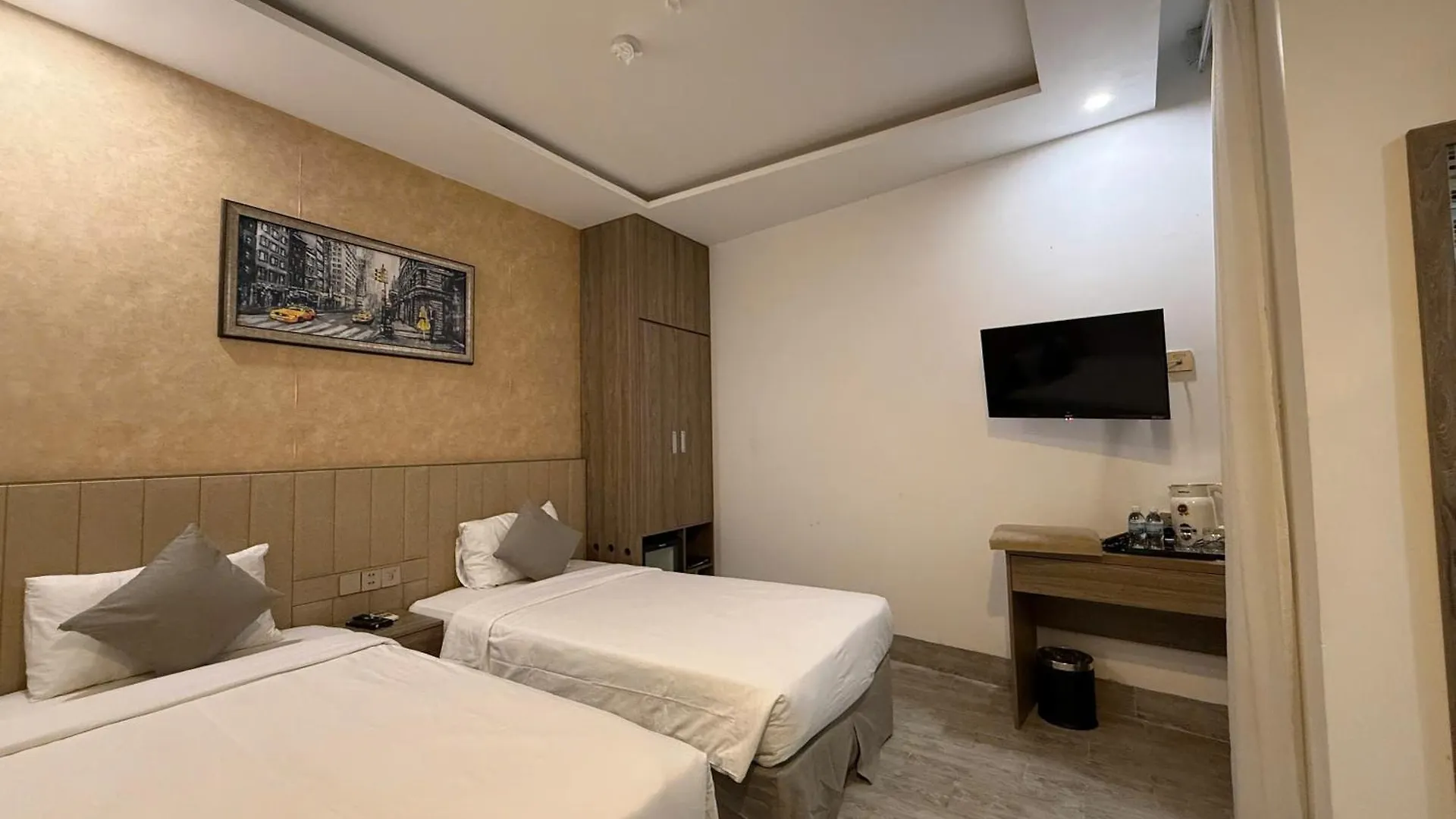 Angel Hotel Нячанг
