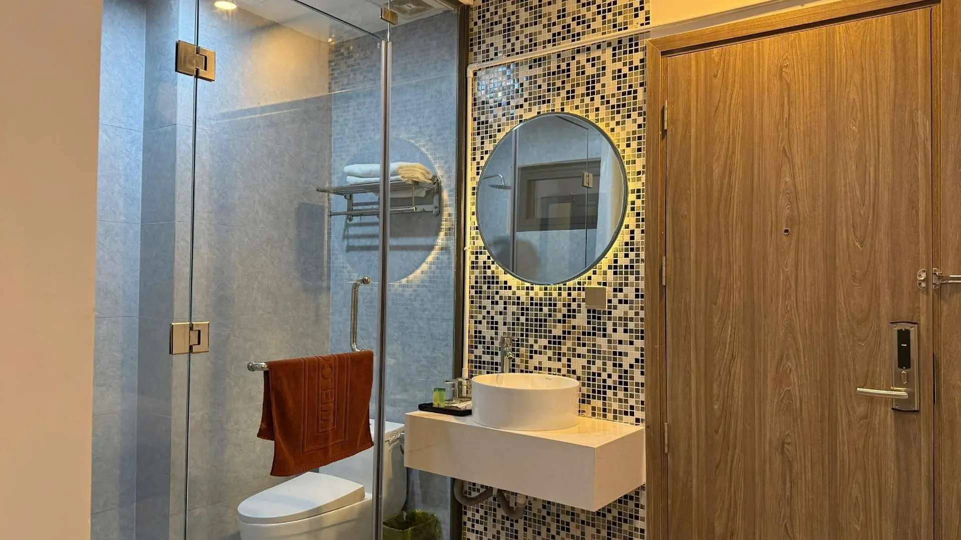 Angel Hotel Нячанг