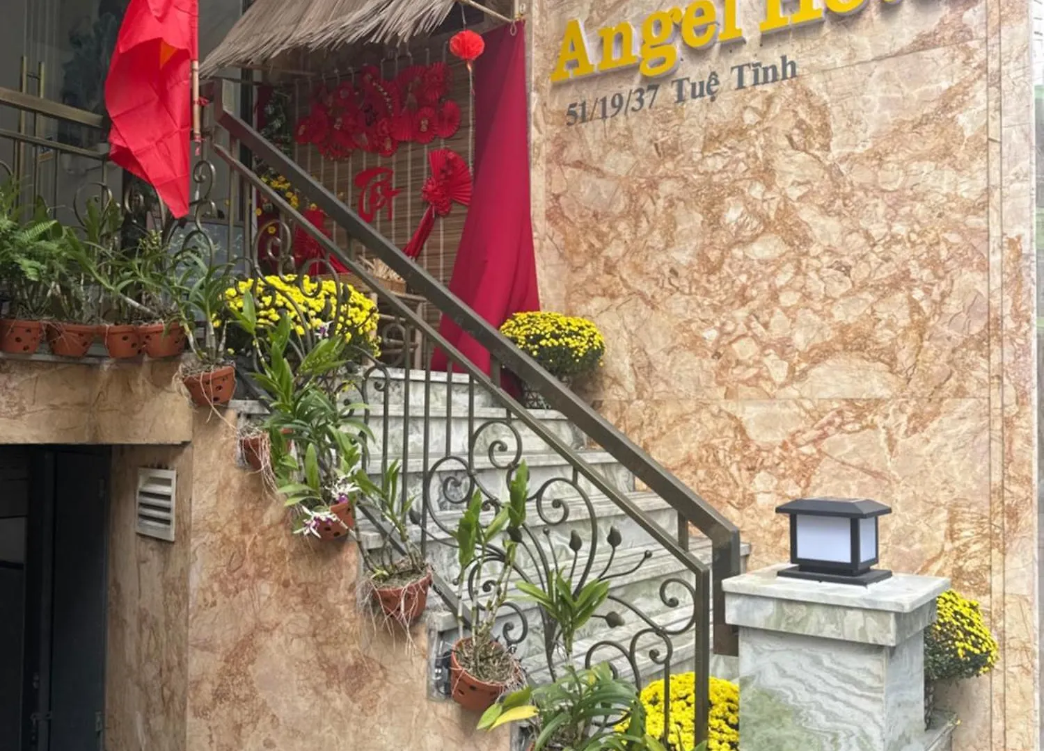 Angel Hotel Нячанг