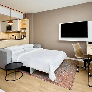 By Marriott Мюнхен